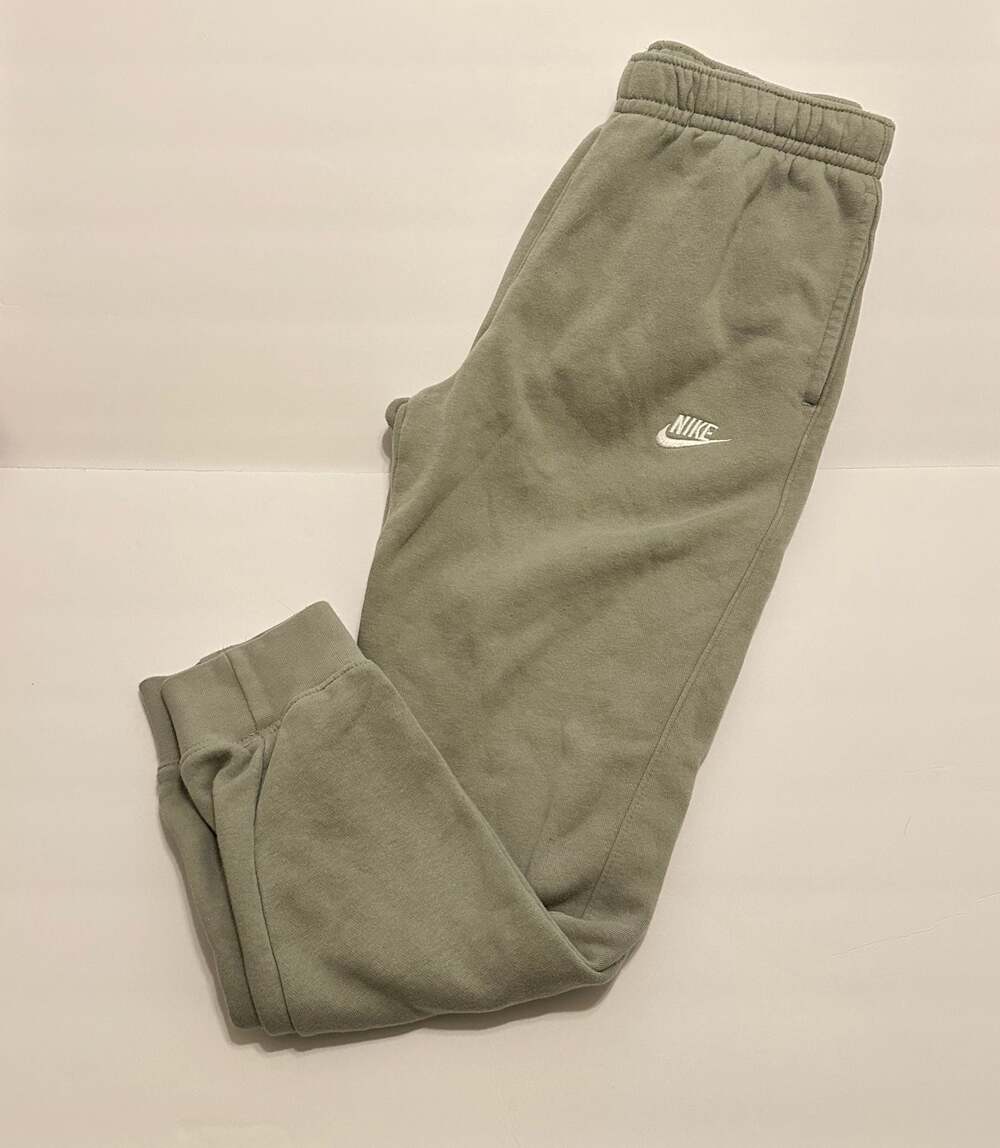 Nike Sportswear Club Fleece Joggers, Medium, Oil Green